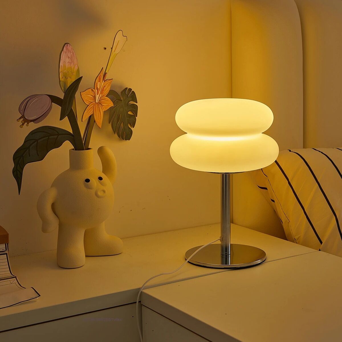 Celeste Glow - Macaron Designer Lamp